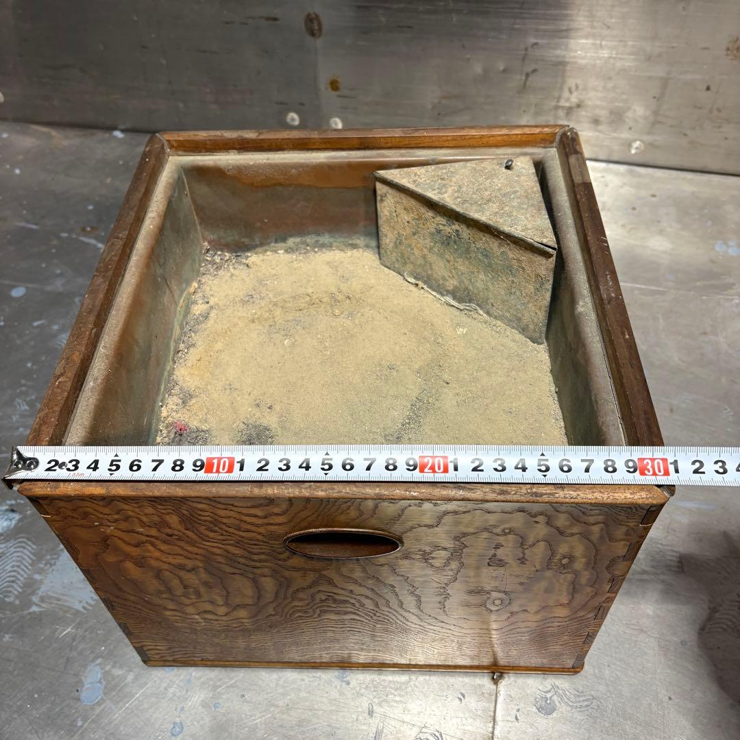 火鉢　銘木 綺麗な木目 欅 玉杢 無垢 黒柿 孔雀杢 角火鉢 茶道具　煎茶