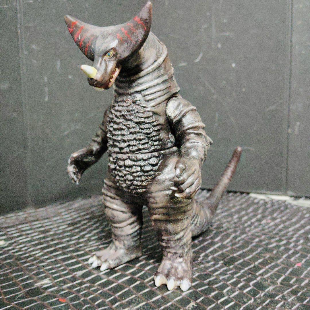 Ｎaoウルトラ怪獣絶版ソフビEXゴモラ.エレキング