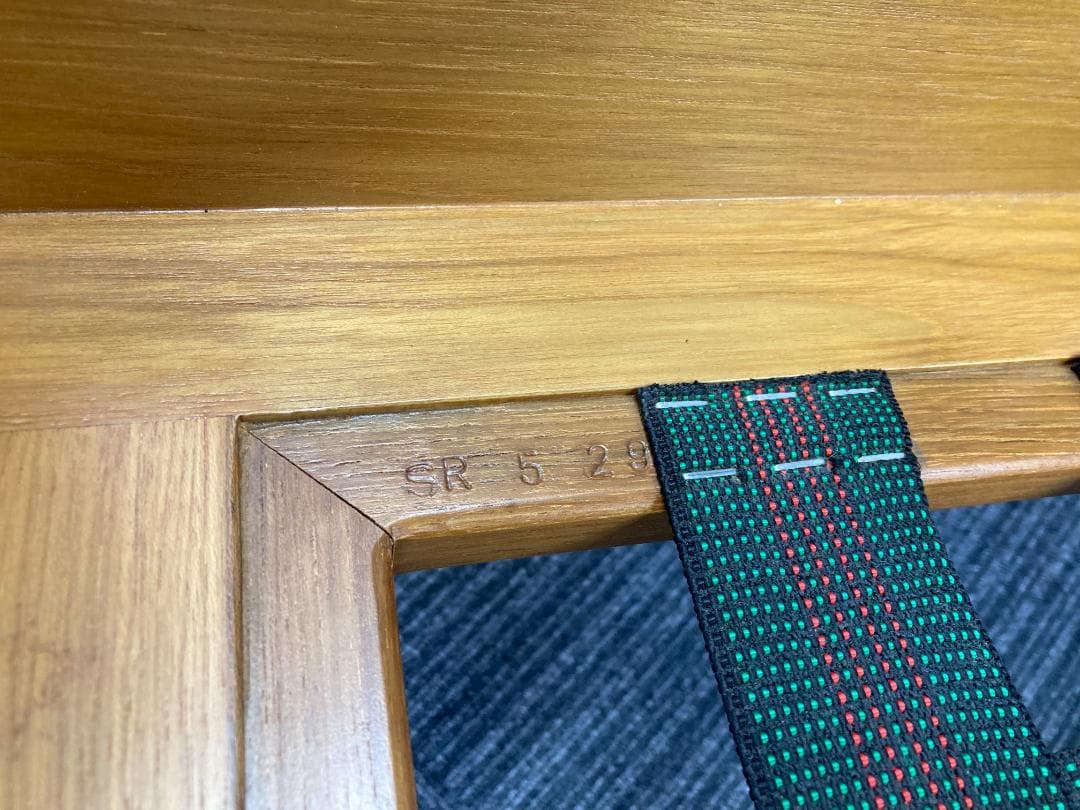 CHLOROS Triangle Arm 1-Seater Sofa クロロス