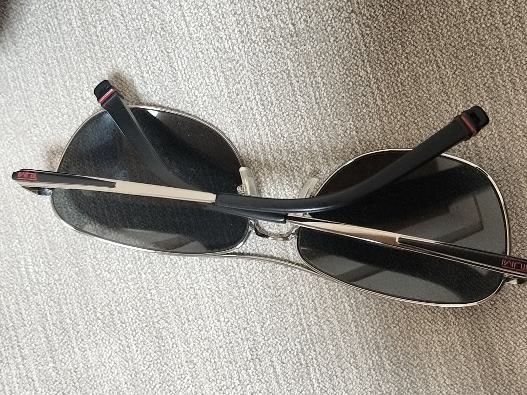 TUMI サングラス チタンフレーム UV保護 11-0004 Stylish