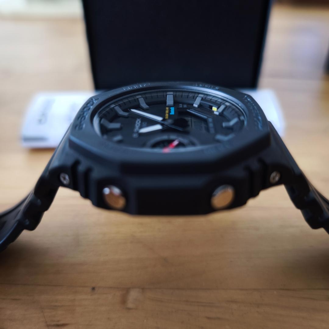 CASIO G-SHOCK GA-B2100-1AJF Bluetoothソーラ