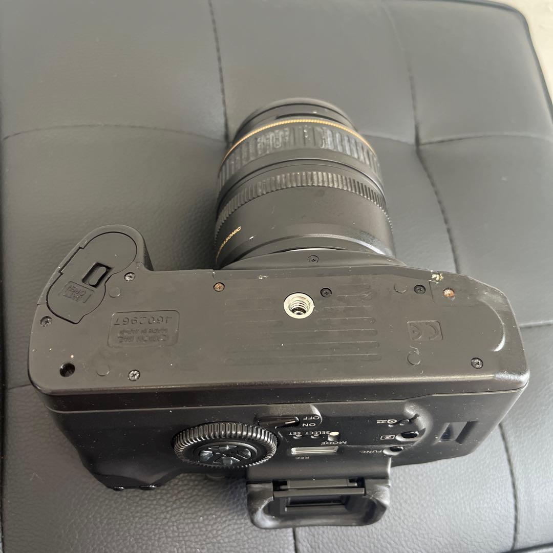 ジャンク品 cannon キャノン EOS 一眼レフフィルムカメラ レンズ付き