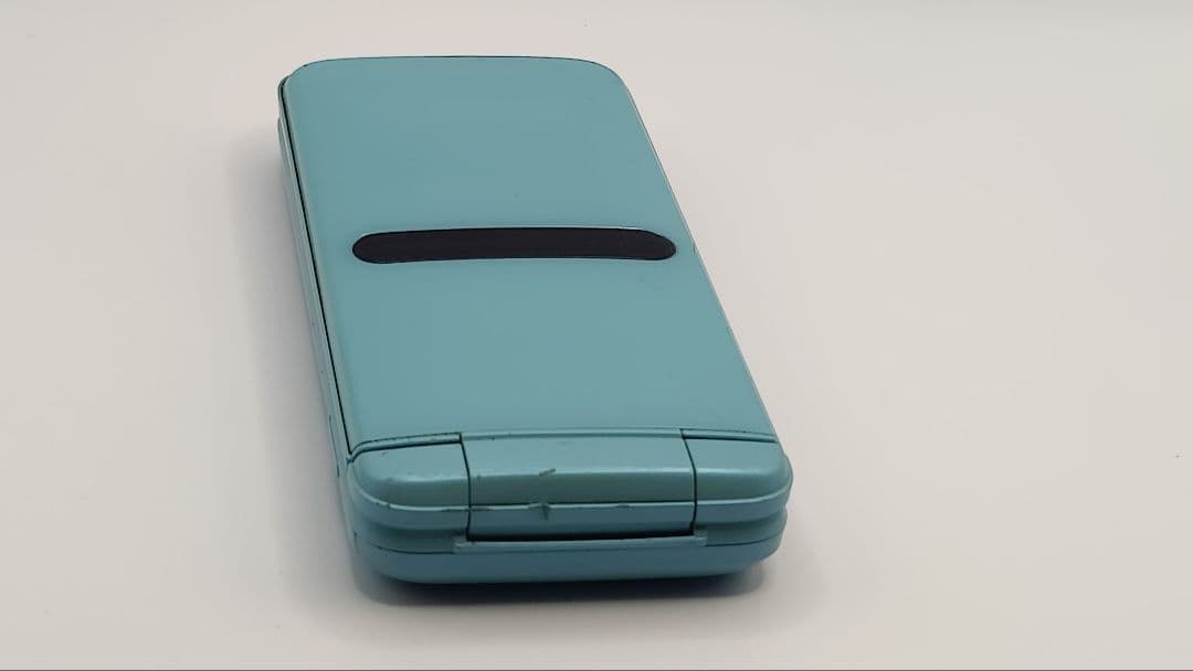 希少 ✨ 美品 GRATINA KYF42 ライトブルー 本体 ガラケー