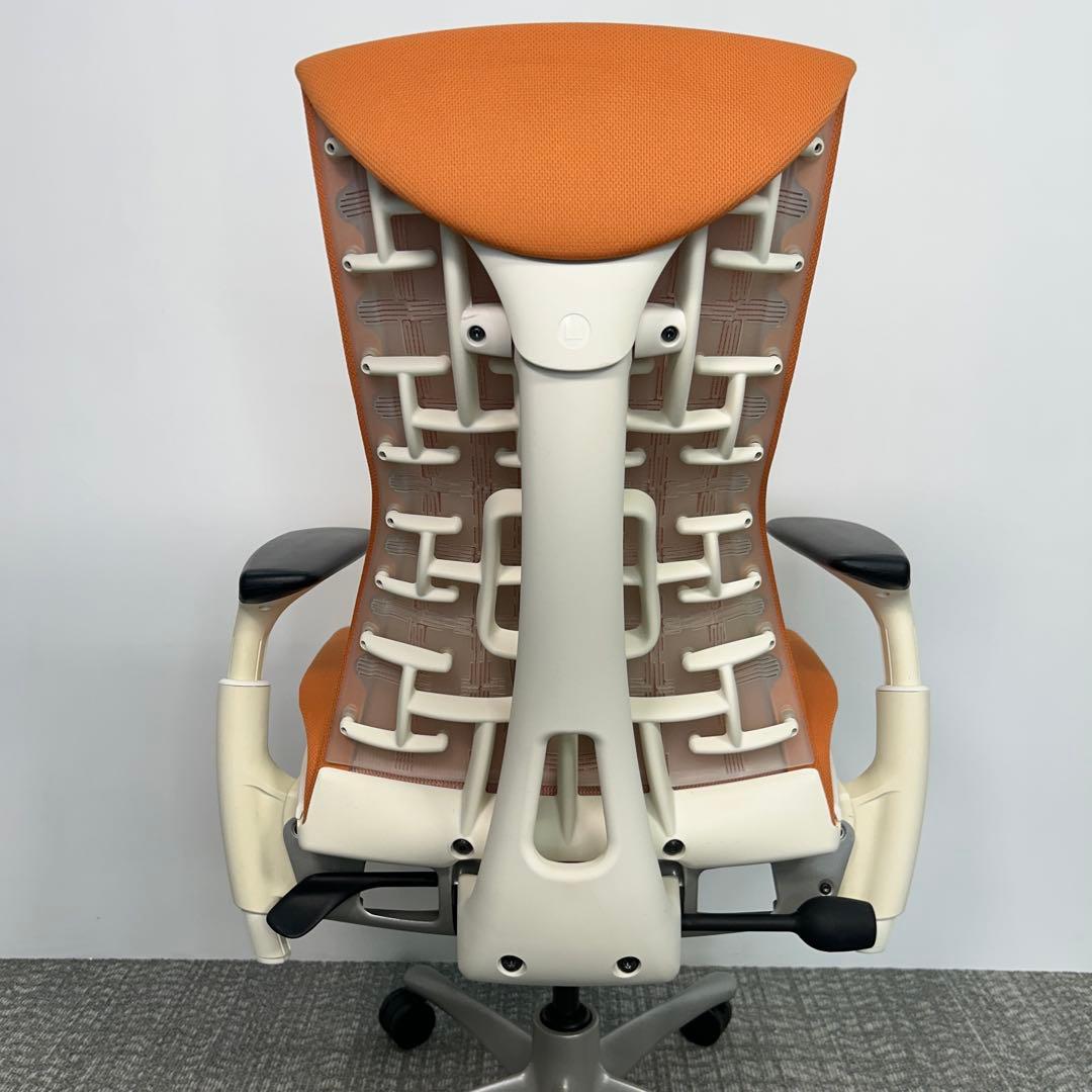 M. エンボディチェア ハーマンミラー ホワイト Embody オレンジ
