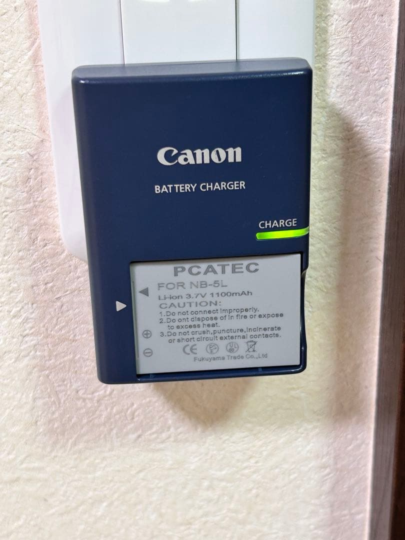 Canon IXY DIGITAL 800IS 新品バッテリーあり　動作確認すみ