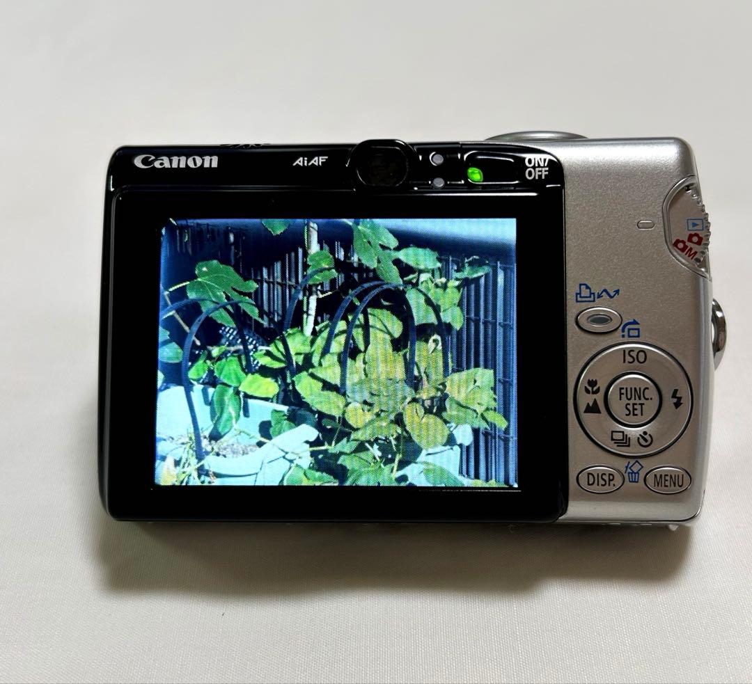 Canon IXY DIGITAL 800IS 新品バッテリーあり　動作確認すみ