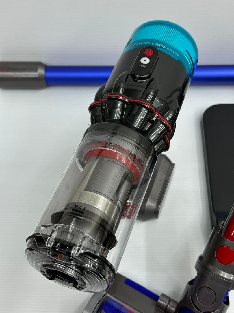 2024年製　ダイソン掃除機　SV21 本体　ヘッド　パイプ　充電器　セット