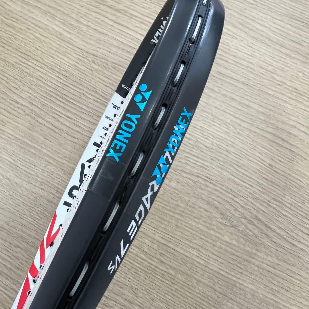 YONEX ボルトレイジ7VS