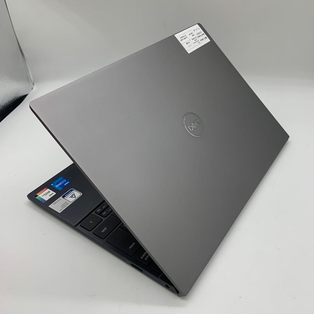 高性能！Dell Vostro 13 5310 i5-11300H／軽量13型✨