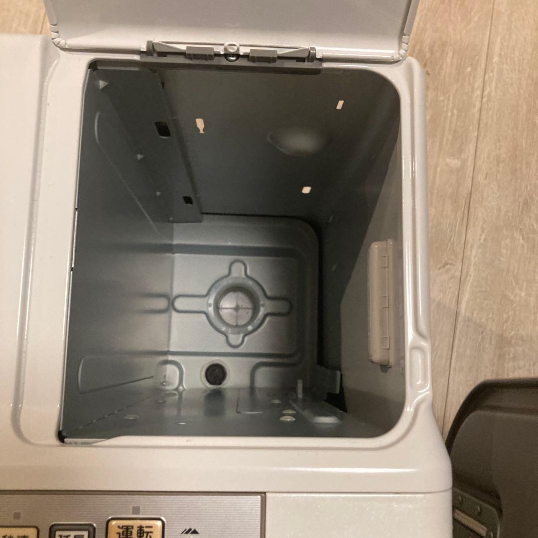 木造17畳　CORONA 石油ファンヒーター ホワイト