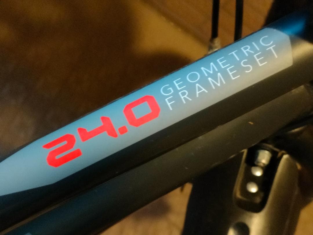 【引取限定/東京都江東区】X-FUSION 外装6段 黒 24インチ