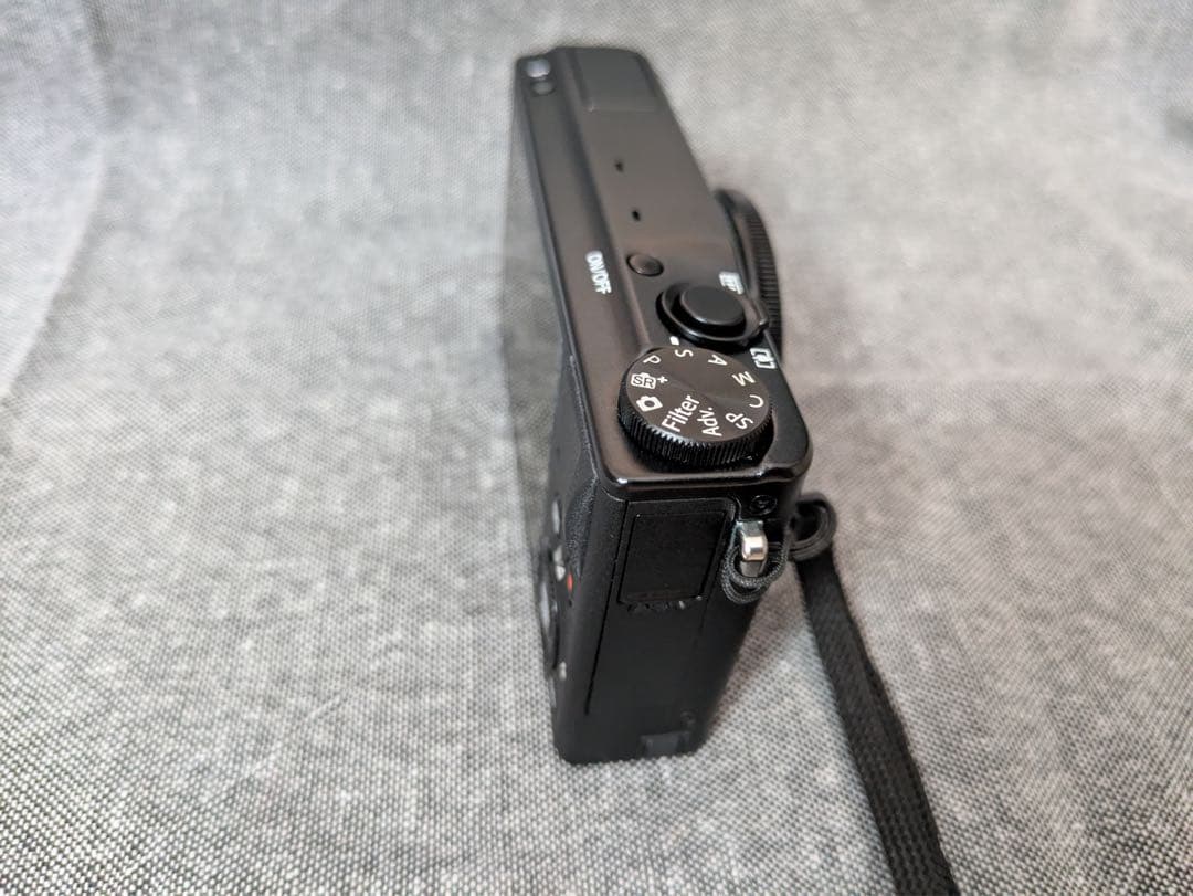 FUJIFILM　富士フィルム XQ1