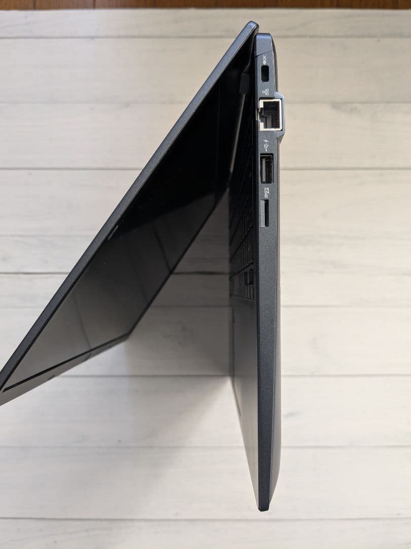 ① Dynabook G83/HU 16GB 256GB MS Office