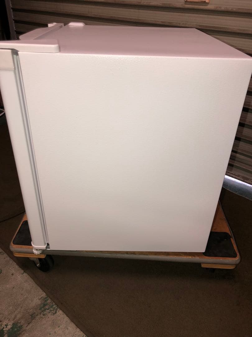 9r35 22年製 1ドア 小型冷蔵庫 JR046ML01WH 一人暮らし 単身