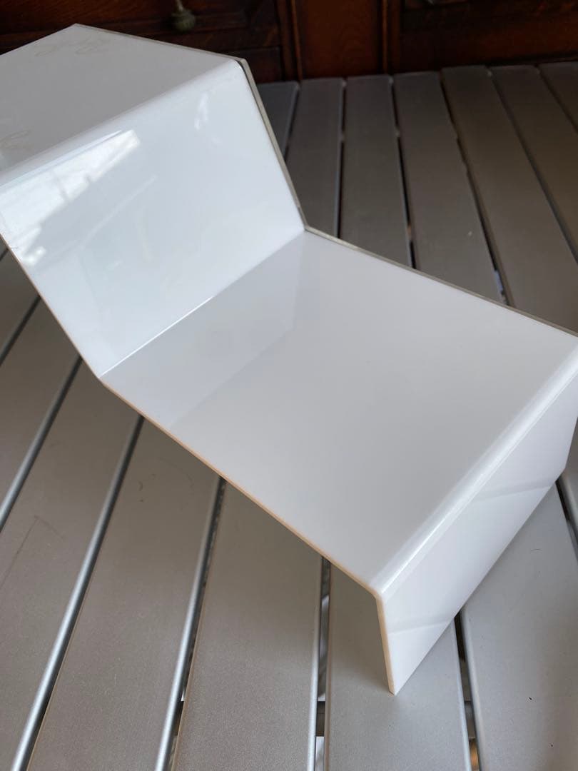 Ray-Ban レイバン　ディスプレイスタンド　アクリルスタンド　飾り棚　眼鏡置