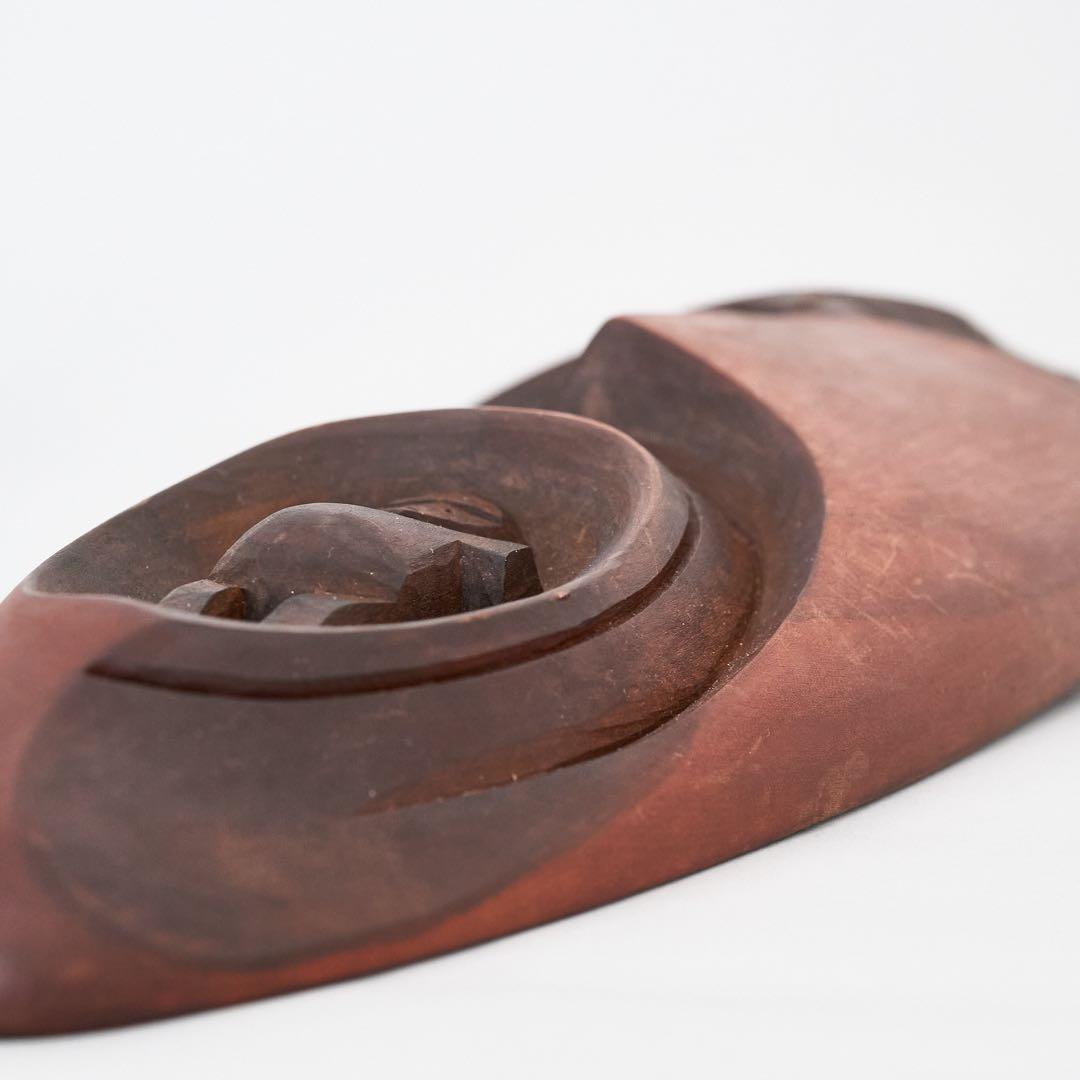 ネイティブカナディアンの面　ウッドカービング