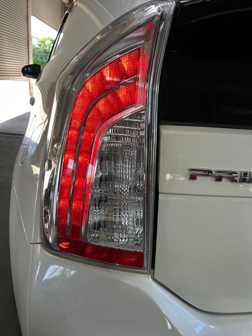 30プリウス 後期純正テールランプ 左右セット