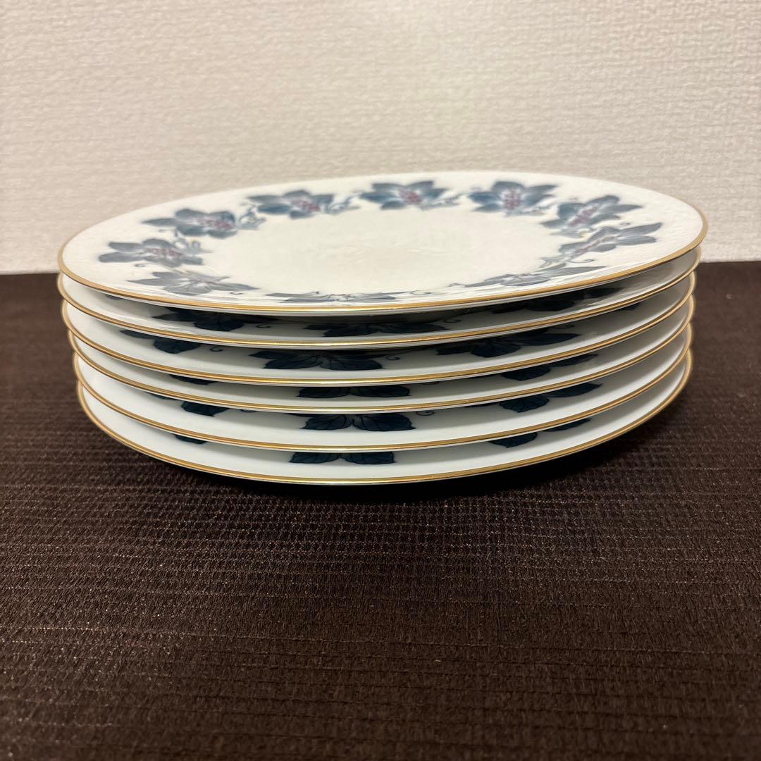 大倉陶園　金彩草花絵　呉須　手描き　ディナープレート　26cm