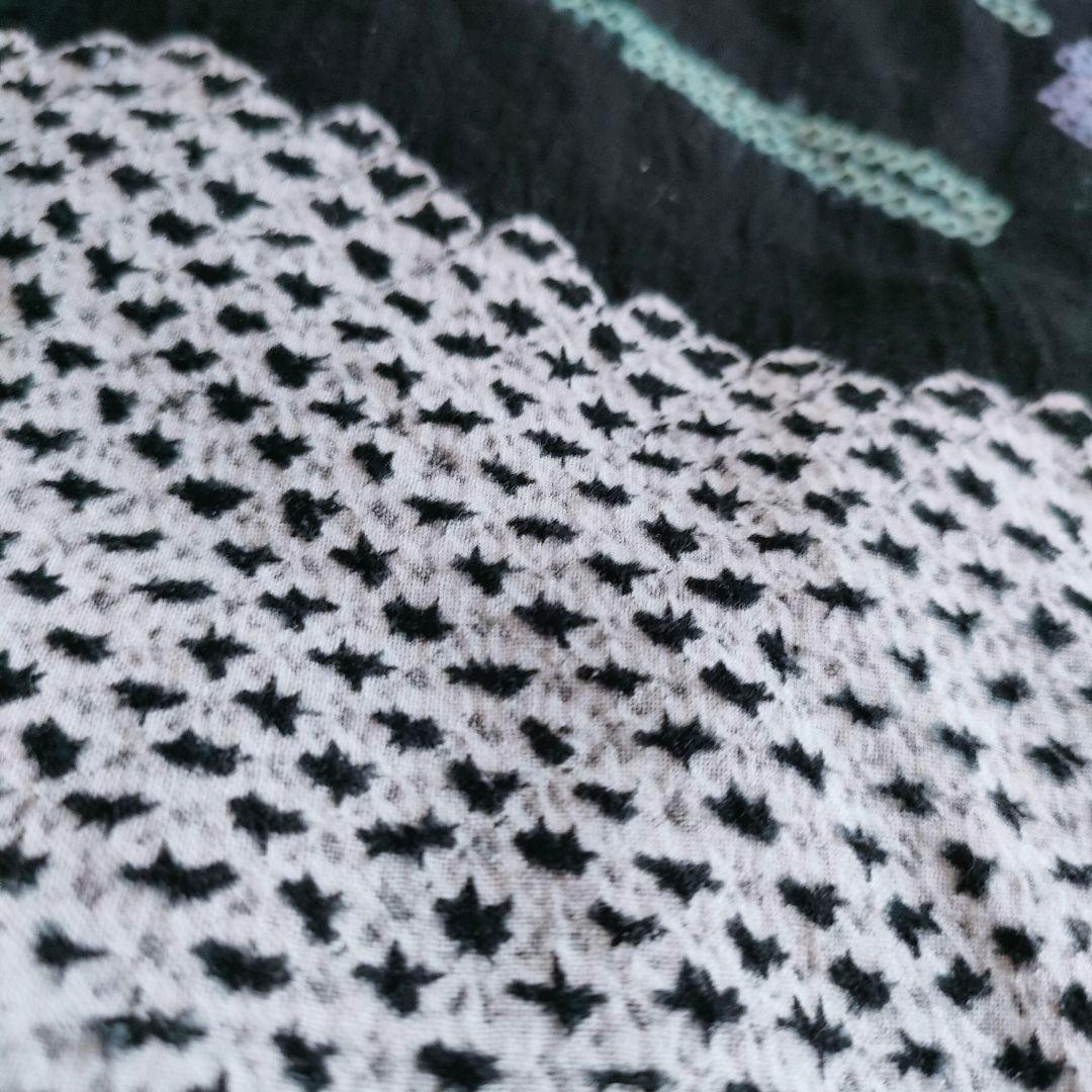 【手絞り浴衣】黒地 花柄 有松絞り 綿素材 レトロモダン