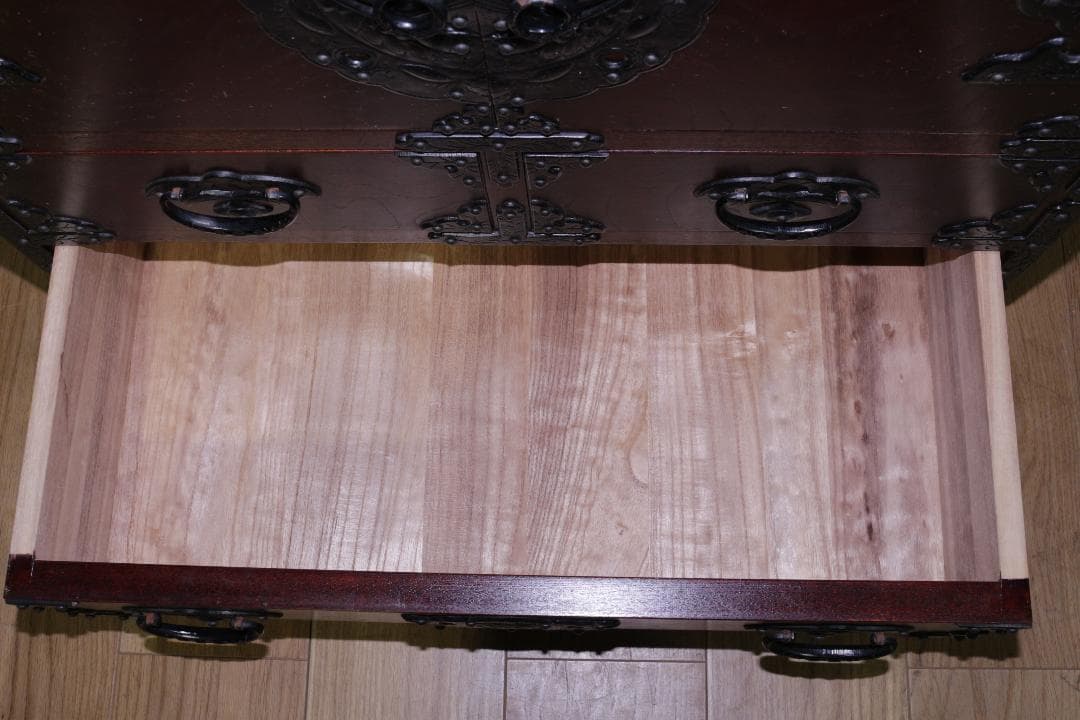 岩谷堂箪笥★桜木作★飾台２号★伝統工芸★