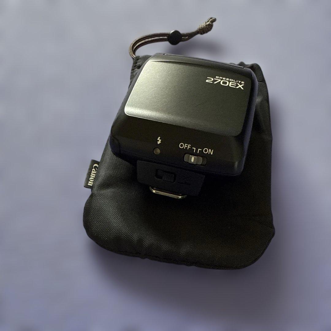 Canon EOS Kiss X2 デジタルカメラ 別売レンズ、フラッシュ付き