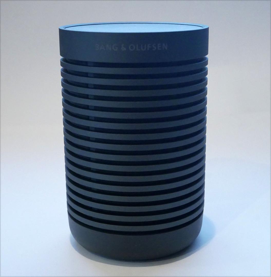 shin　Bang & Olufsen「Beosound Explore」