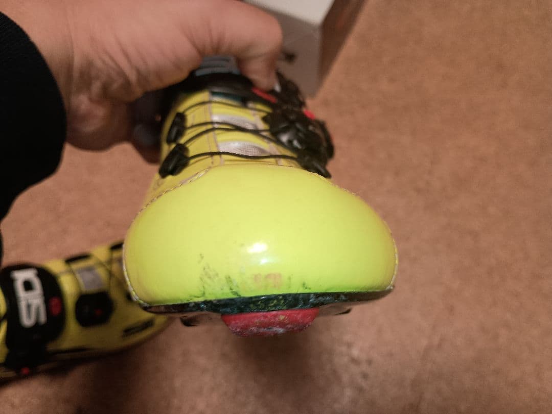 ウェア SCARPE WIRE CARBON VERNICI