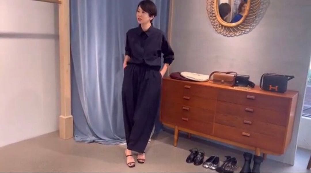 未使用 Curensology カレンソロジー カマーベストシャツ ウール 紺