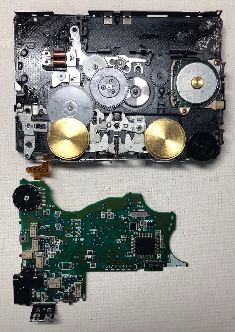 液漏れ復活、普通品WM-EX622 SONYカセットウォークマン可動品Qシルバー