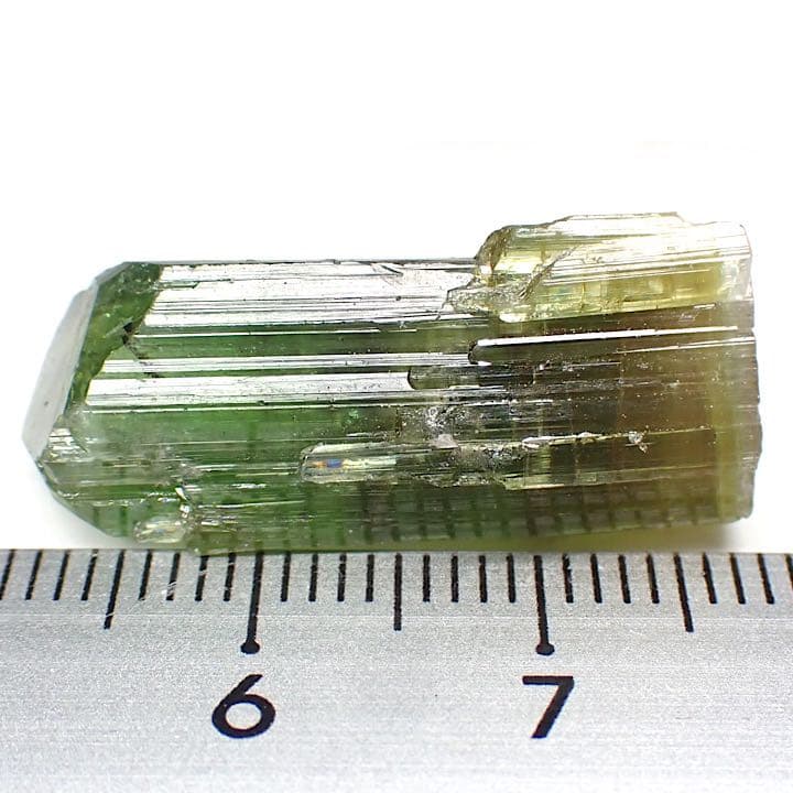 【パキスタン産】グリーントルマリン結晶