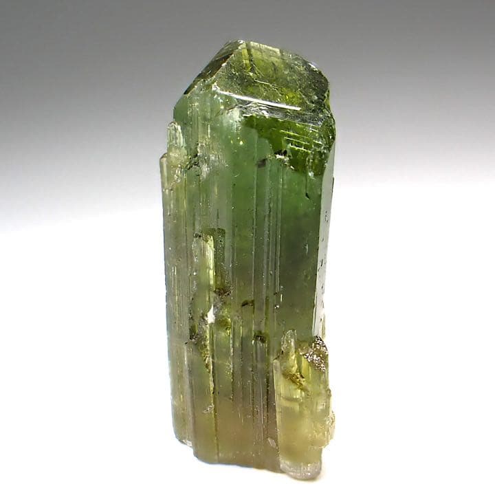【パキスタン産】グリーントルマリン結晶