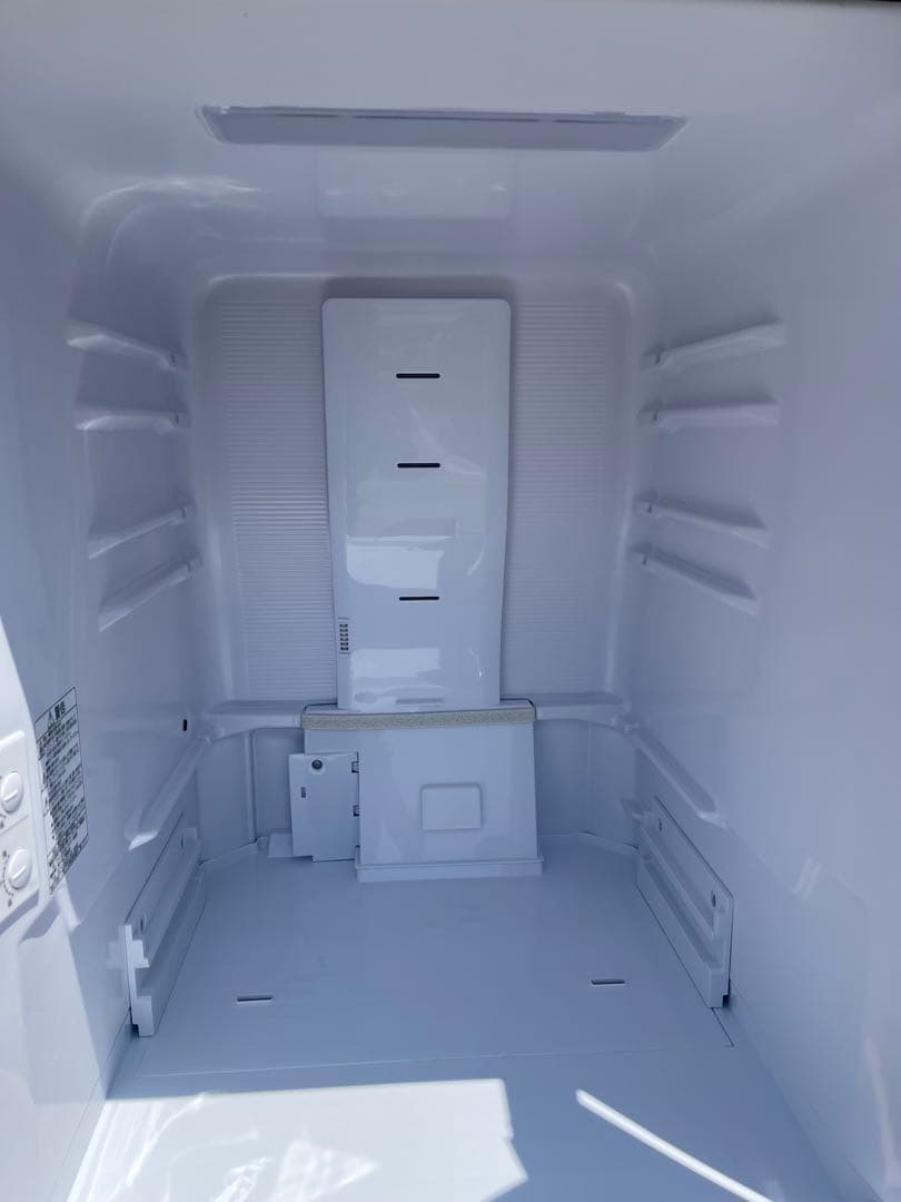 HITACHI 日立　冷蔵庫　2025年　265L R-27V (N)