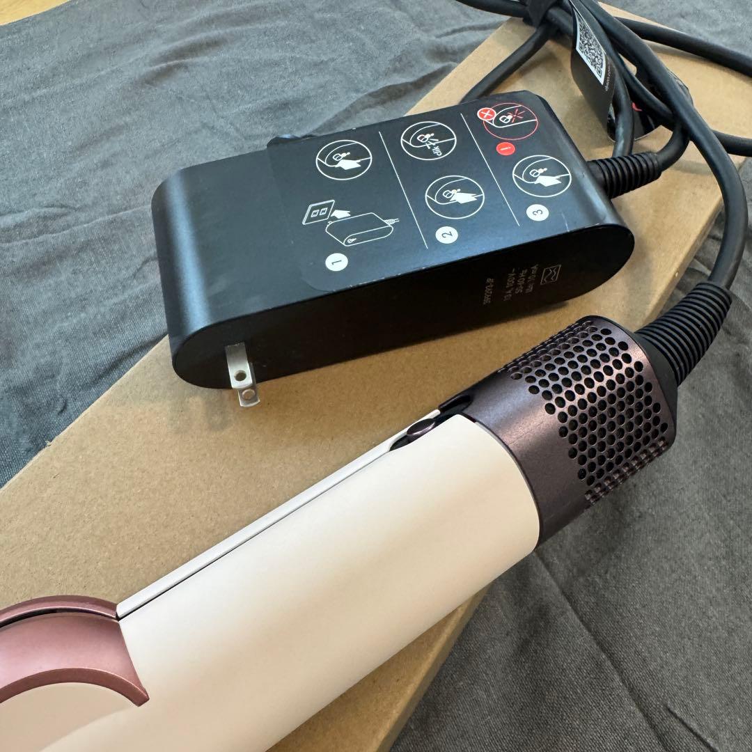 ダイソン　Dyson Airstrait ストレイトナー セラミックピンク　美品