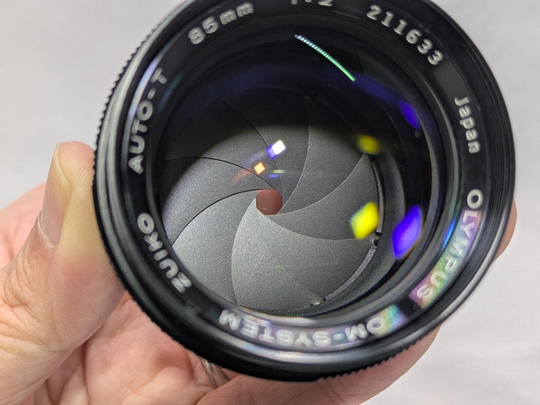 後期型 Olympus Zuiko Auto-T 85mm f/2 #256