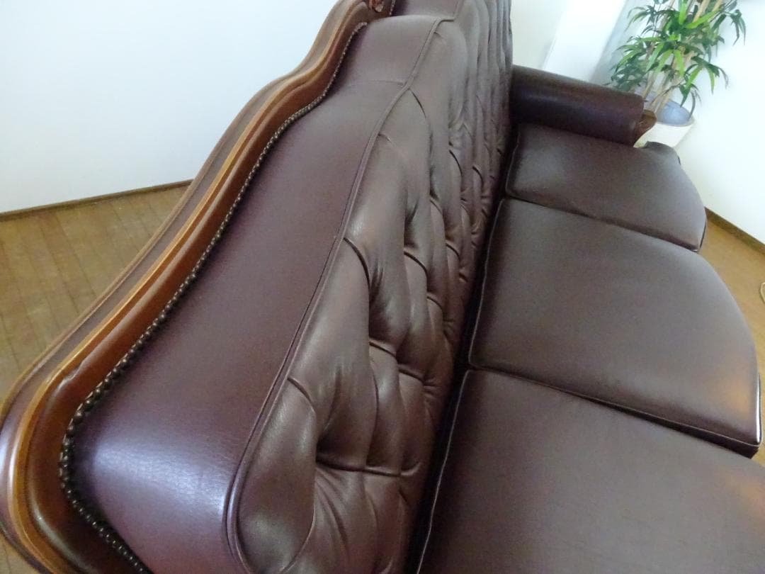 澤村　カリモク　　本革　鋲打ち　猫脚　トリプルソファ　3Pソファ　美品　②