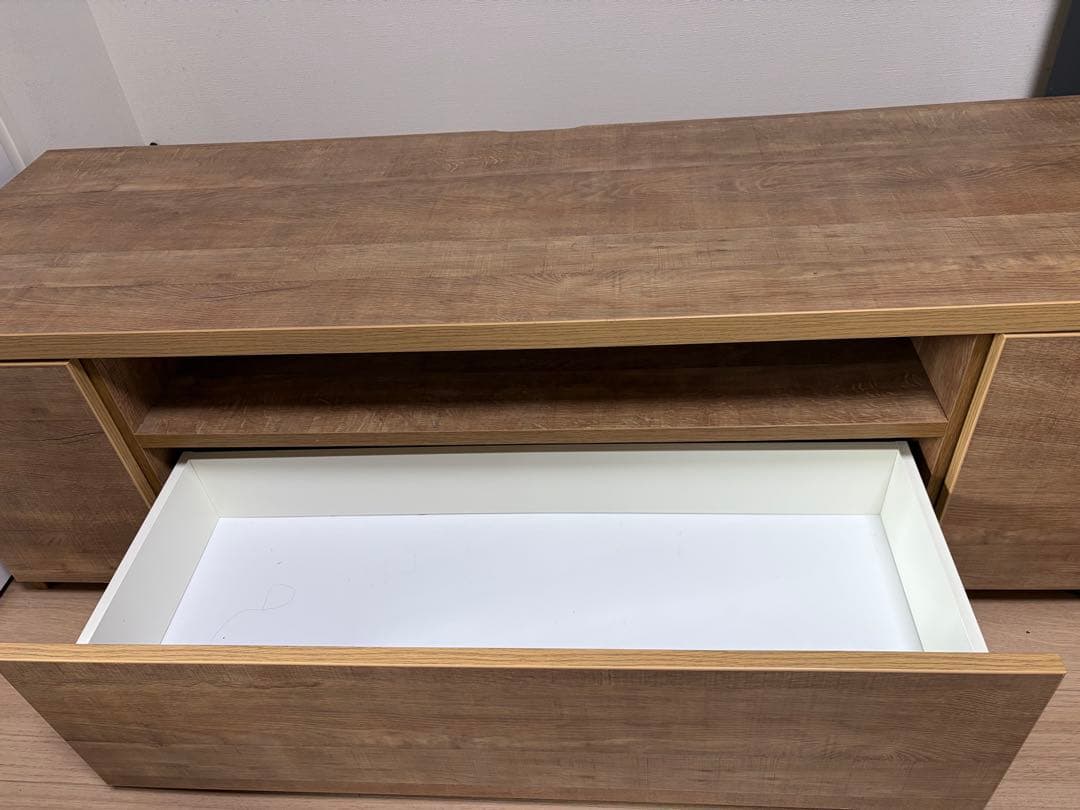 LOWYA テレビボード　引き取り可　東京