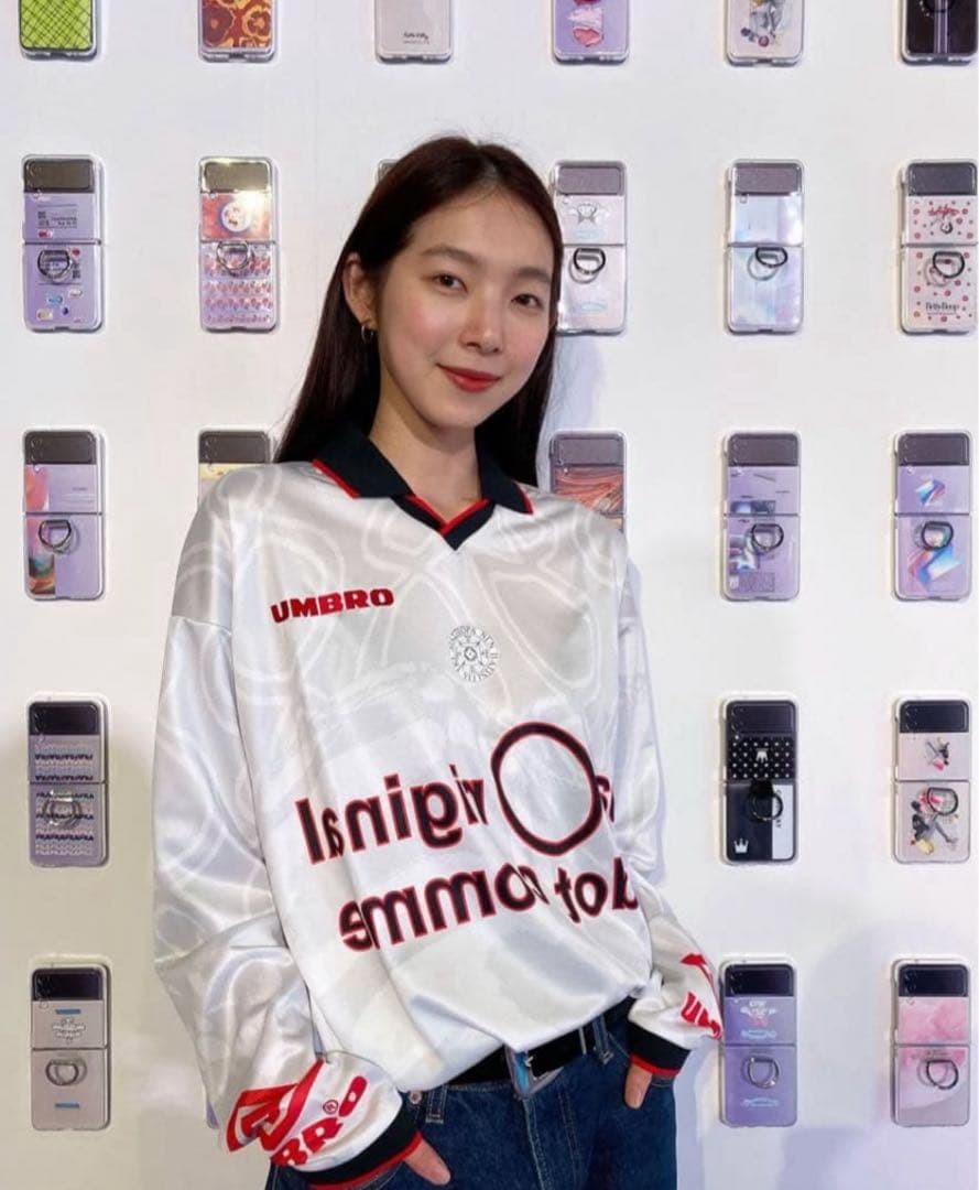 【XLサイズ】UMBRO Diaspora Skateboards プラシャツ