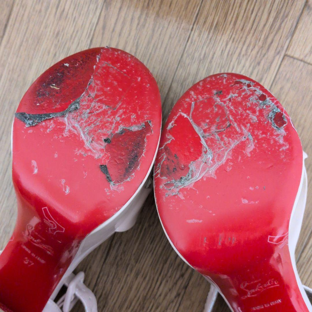 Christian Louboutin エナメル レザー サンダル 太ヒール