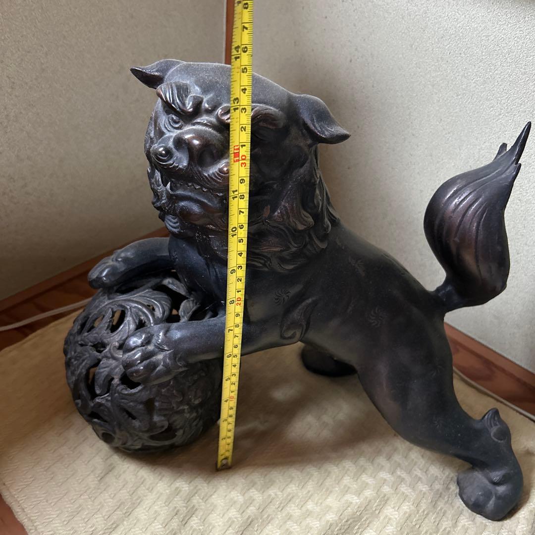 【魔除け金属製玉獅子】在銘吉祥瑞獣縁起物風水置物古くから邪気払い福呼よせ運気上げ