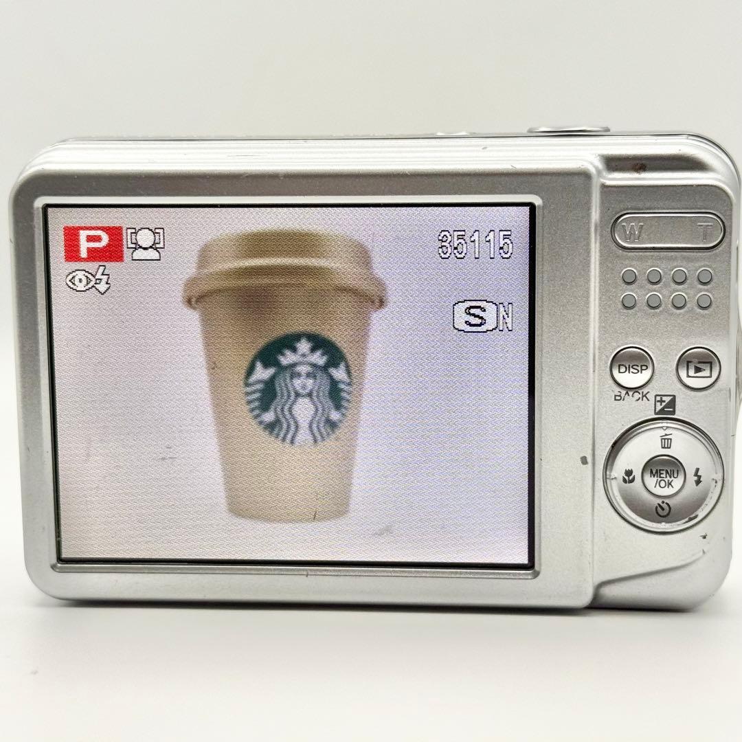 【動作品】FUJIFILM FINEPIX AV240 コンデジ 単三電池対応