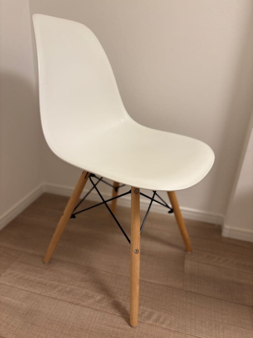 イームズチェア　リプロダクト品②