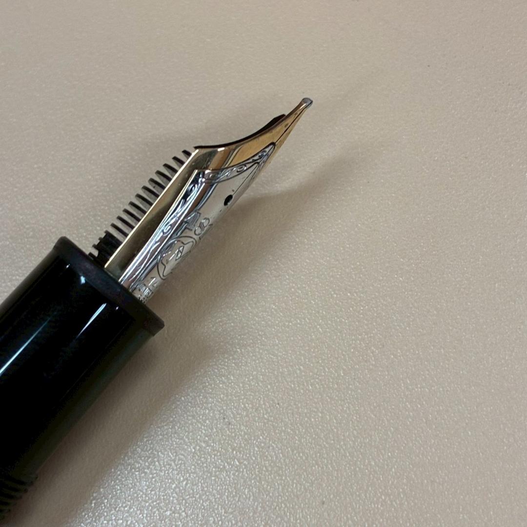 ♥【472】モンブラン万年筆4810 ペン先14K585