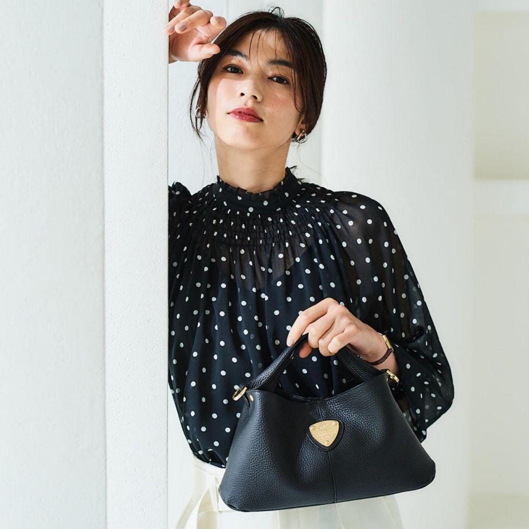 【美品(記載事項有)】ATAO　❤️chivy+(チヴィプラス)❤️　ブラック