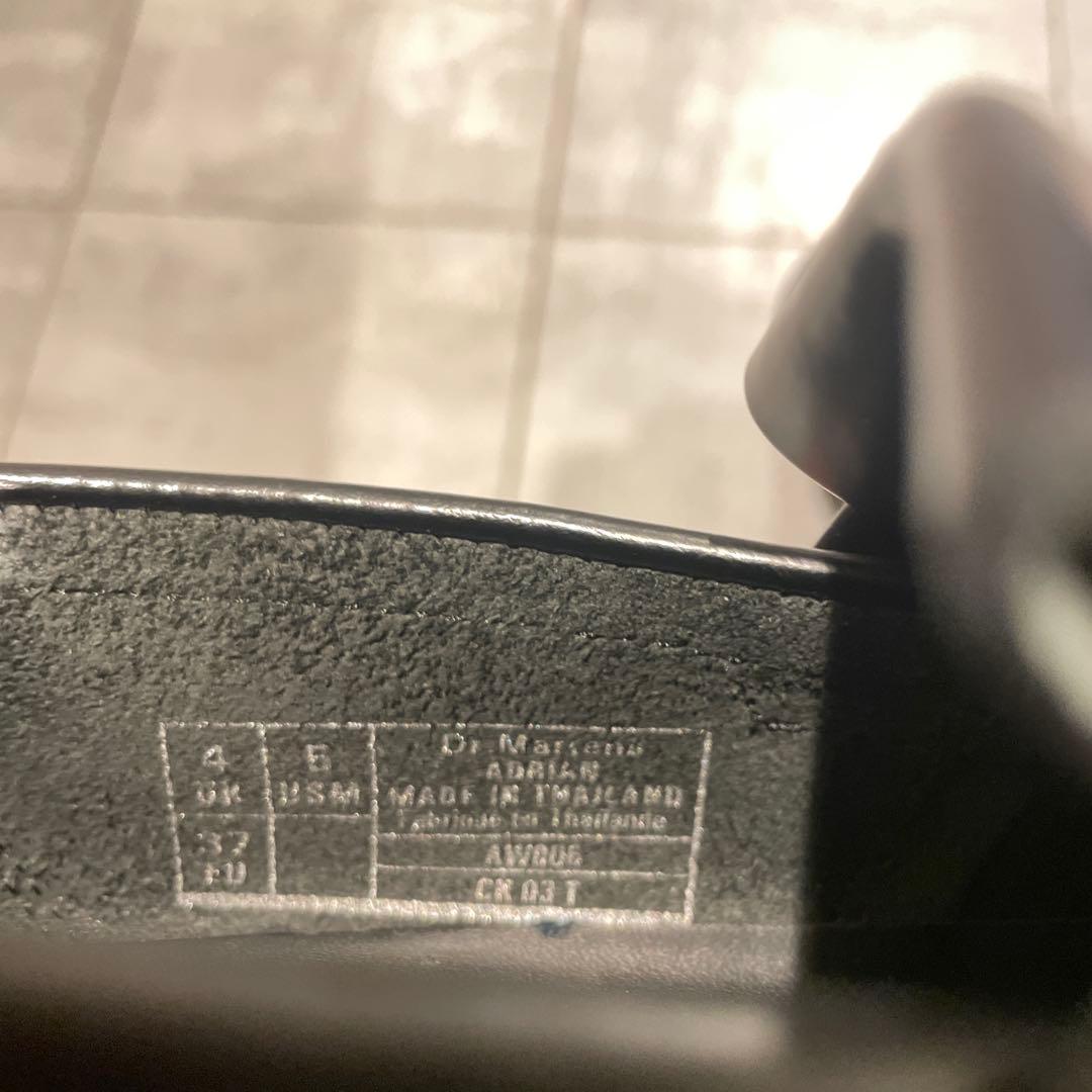 ドクターマーチン DR. MARTENS ADRIAN UK4 ブラック