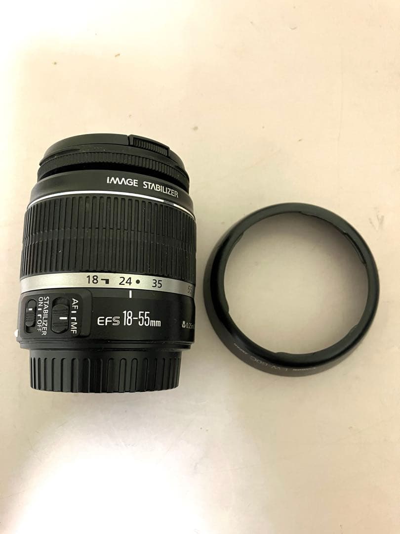 Canon EOS kiss X4 用純正バッテリーとジャンク扱いの本体とレンズ