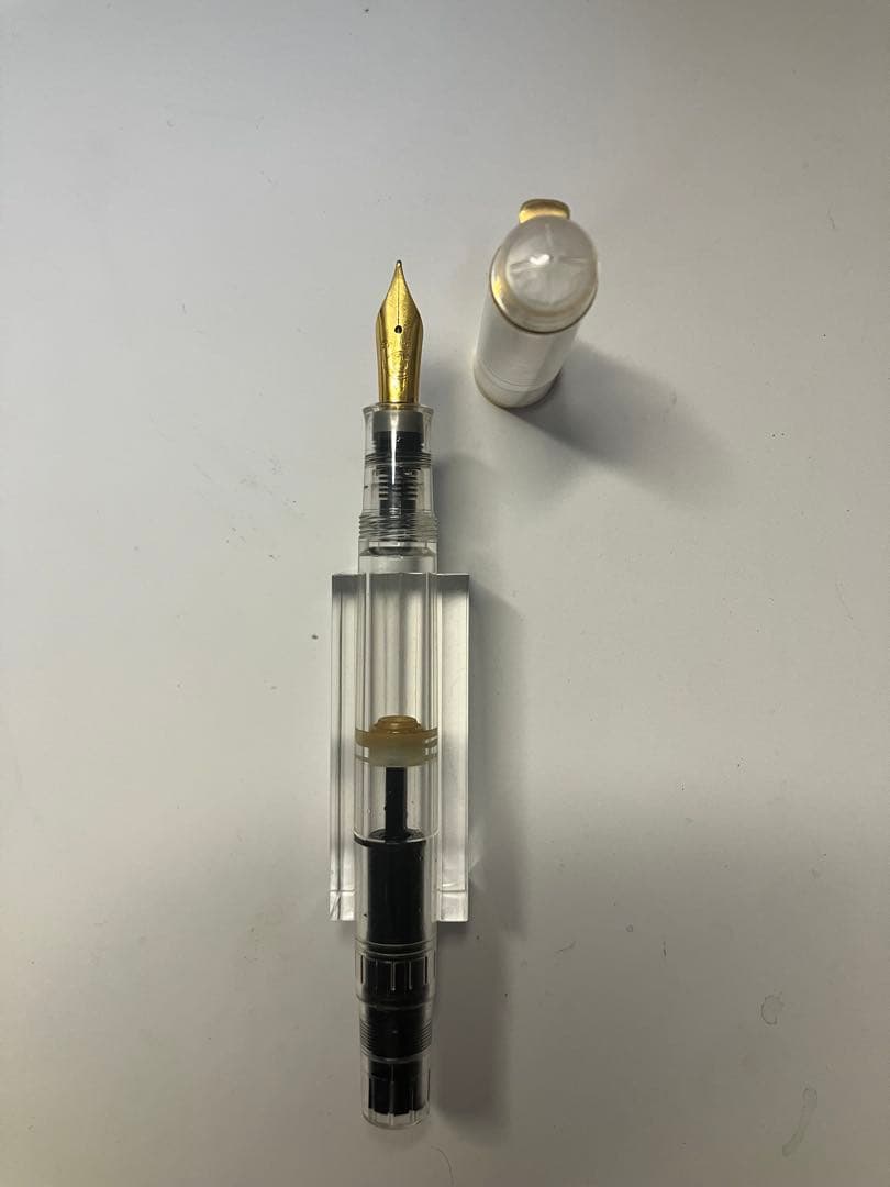 レア　Pelikan ペリカン　万年筆　P481　ペリスケ　スケルトン