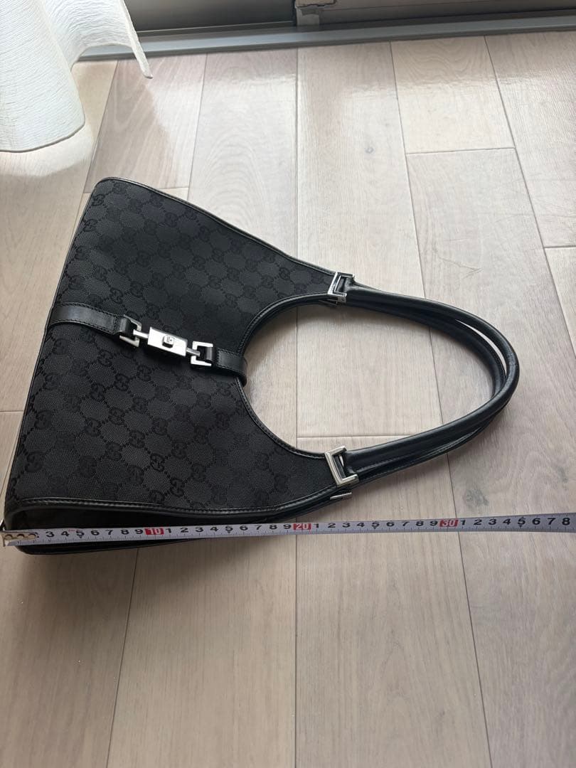 GUCCI グッチ　ショルダーバッグ　ジャッキー　ブラック　GG柄