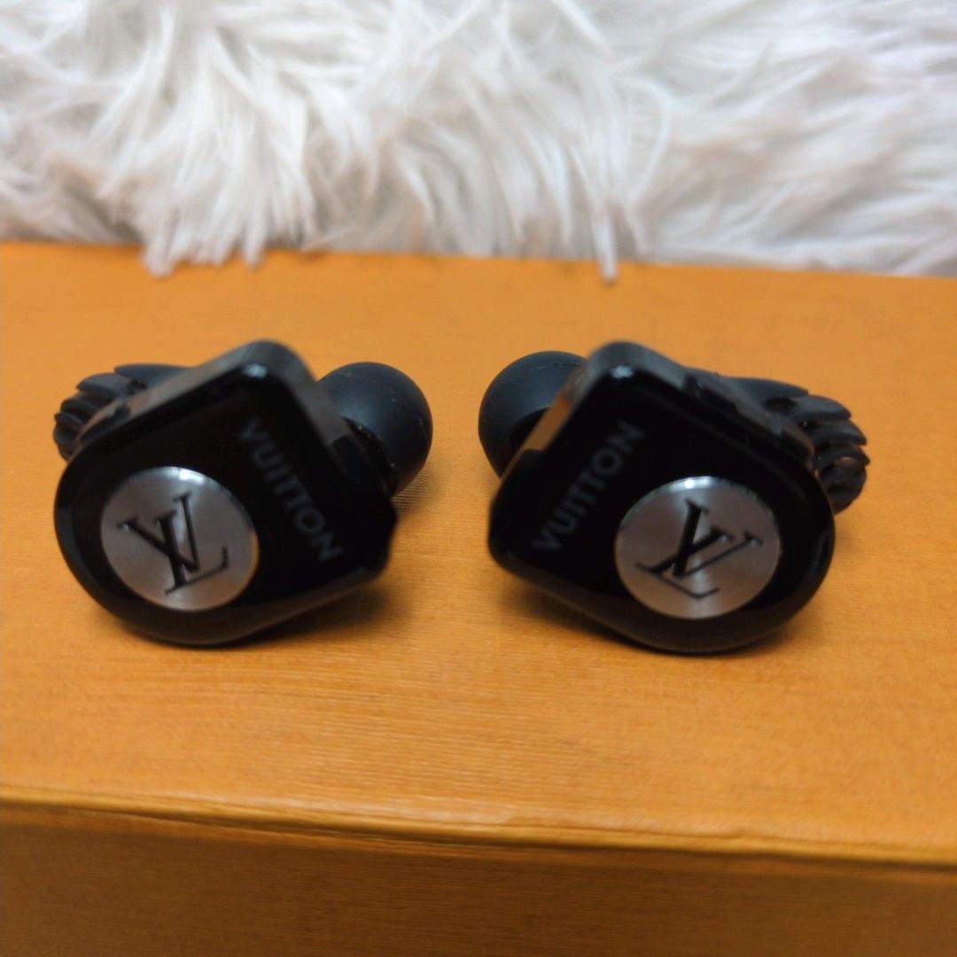 Louis Vuitton ルイヴィトン ホライゾンワイヤレス イヤホン　付属品