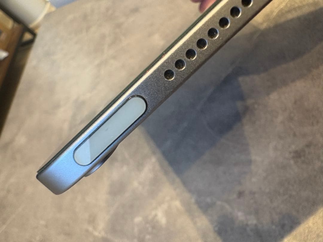 【極美品】Apple iPad Air (第4世代) 64GB Wi-Fi