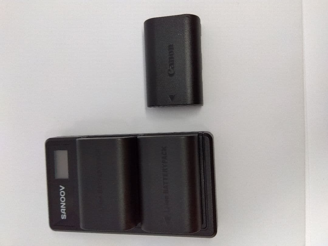 Canon EOS 70D EF-S 18-135mmレンズ キット バッグ